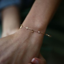 By Golden House Tohum Taşlı Yıldız Bileklik