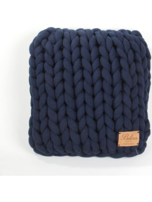 Betireshome Chunky El Örgü Yastık Lacivert