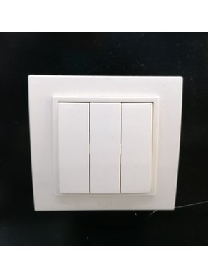 EL-Bİ Zena Beyaz Üçlü Anahtar (Çerceve Dahil)