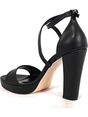 Ustalar Ayakkabı Siyah Kadın Platform Topuklu Ayakkabı 097.698.Y.20130