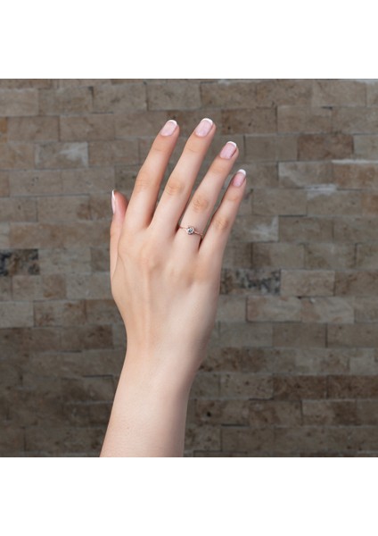 Kurdela Tasarım Rose 925 Ayar Gümüş Kadın Tektaş Yüzük fiyatları