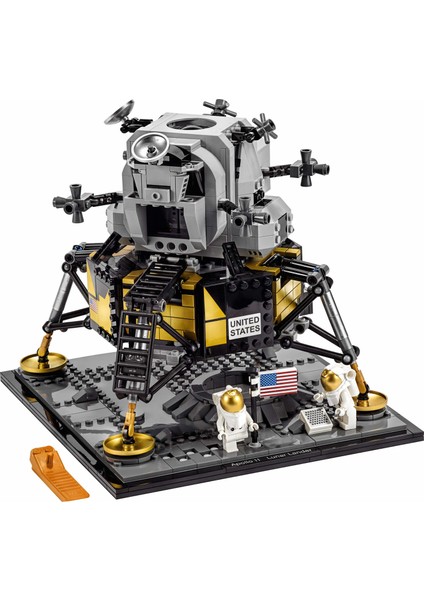 Creator Expert NASA Apollo 11 Lunar Lander 10266 Yapı Kiti  (1,087 Parça)