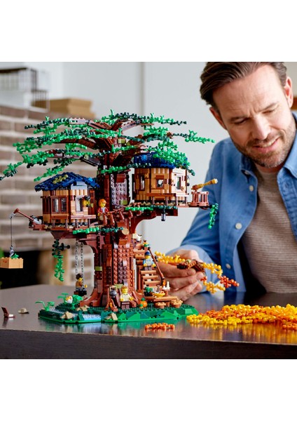 Ideas 21318 Ağaç Ev Yapı Kiti (3,036 Parça)