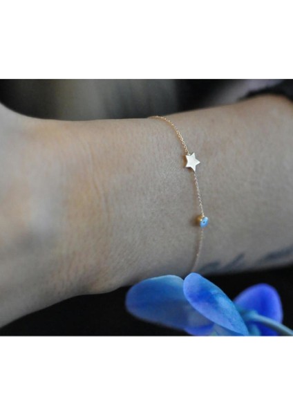 Yıldız ve Mine Göz Bileklik