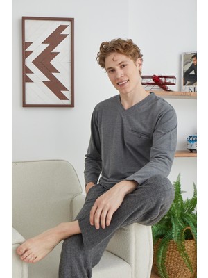 Kly Pijama Kly 8022 V Yaka Pijama Takım