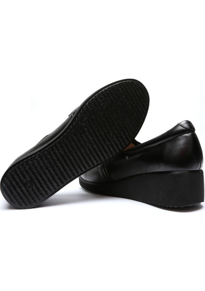 Kifidis AC582605 Kifidis Anatomik Kadın Deri Ayakkabı 35-41 fiyatları