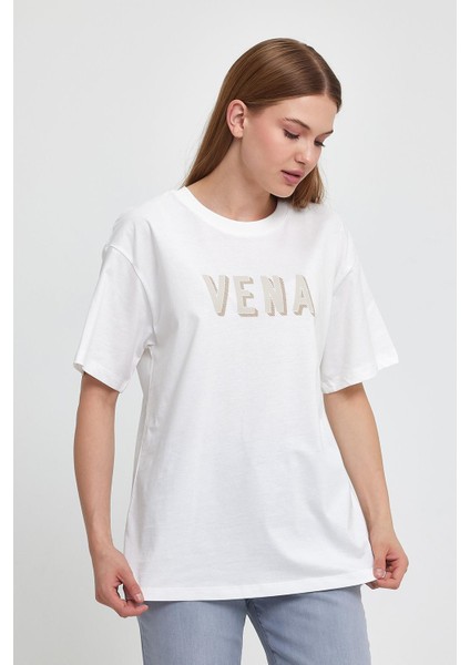 Kadın Bisiklet Yaka Fildişi Logo Baskılı Oversize Tişört modelleri