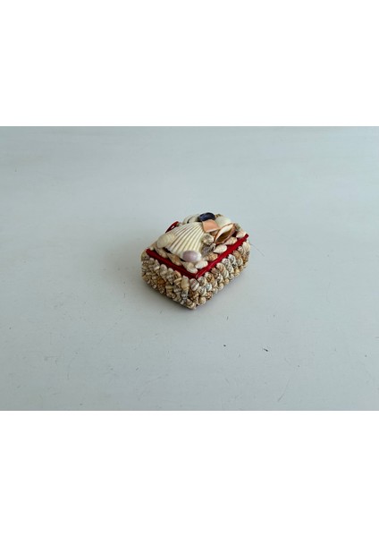 Deniz Kabuğu Kaplamalı Kutu 7X5X4CM - Mücevher Takı Kutusu fırsatları