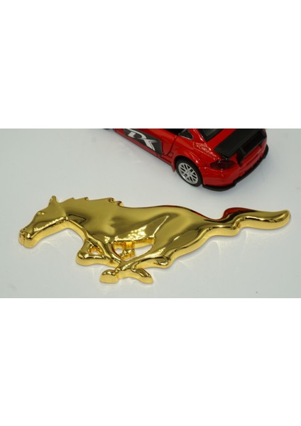 Mustang Shelby Gt Koşan At Bagaj Gold Metal Logo