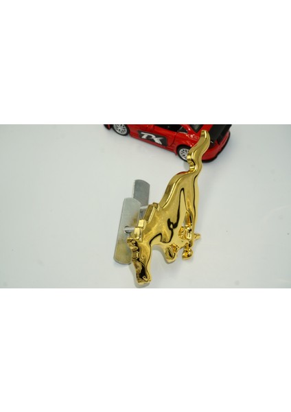 Ranger Koşan At Ön Panjur Vidalı Gold Metal Logo