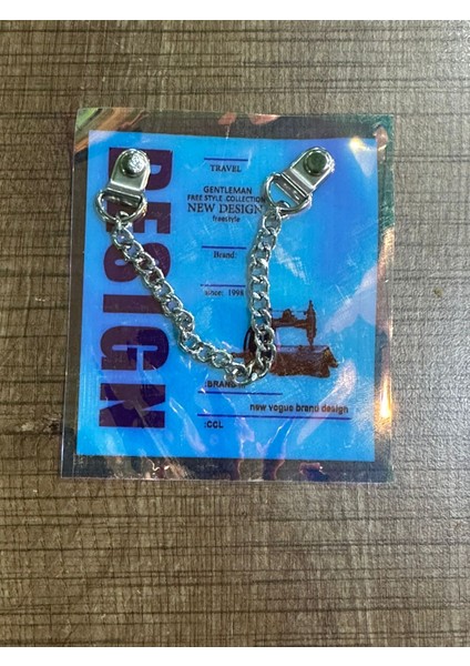 8x7 cm Desıgn Yazılı Janjanlı Zincirli Arma Yama Dikiş Hobi Aksesuarı