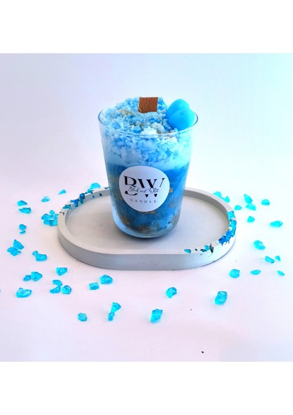 Bwc Blue Ice Candle Milkshake Görünümlü Dekoratif Karışık Meyve Kokulu Mum ve Sunum Tepsisi