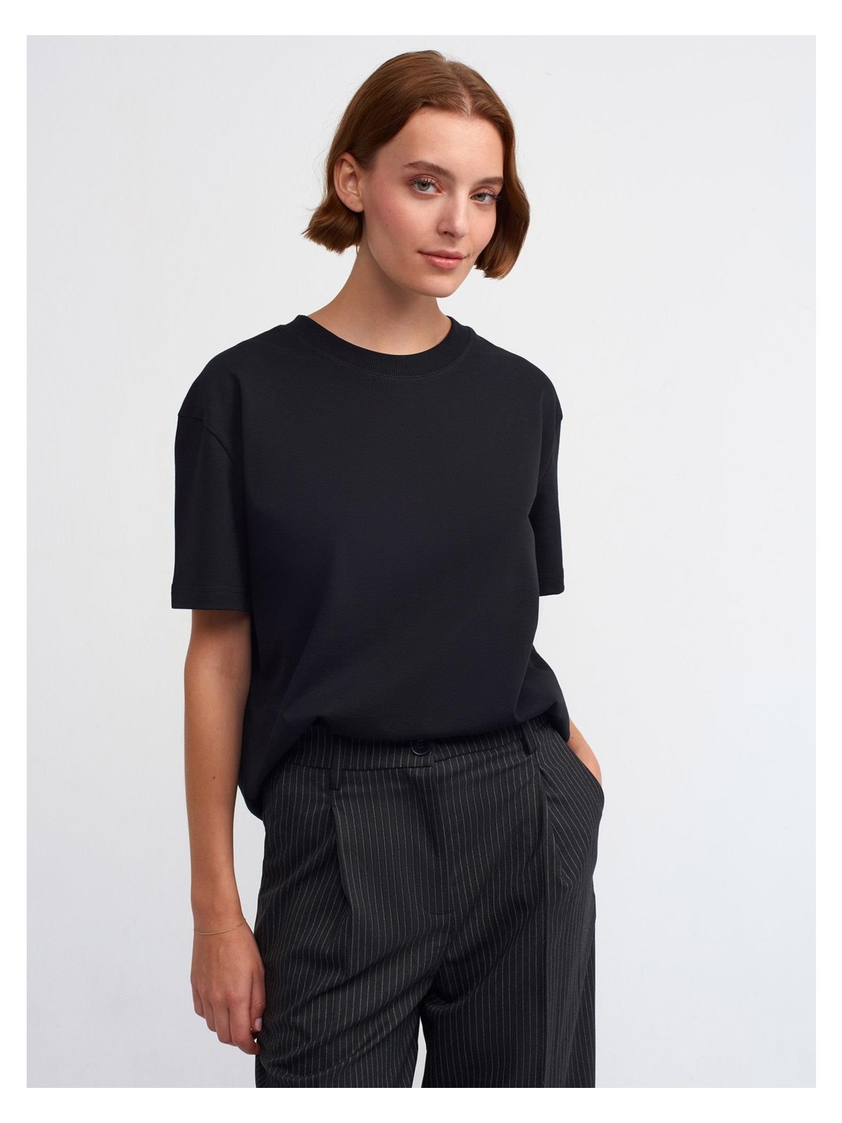 Dilvin Dekoratif Dikişli Bsiklet Yaka Tshirt 30312