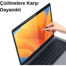 Techmaster Macbook Air M2 13.6 A2681 Ekran Koruyucu Çizik Engelleyici Film