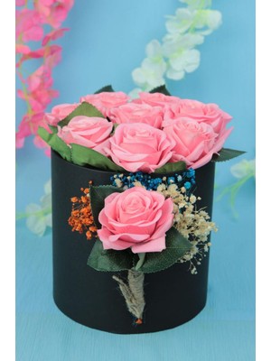 Pembe Güllerle Romantik Siyah Kutu Konsept Sevgiliye Hediye