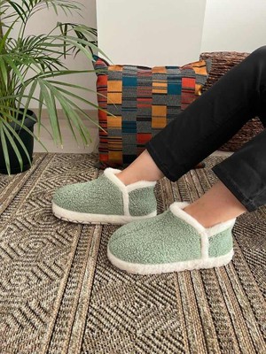 BEHTAH KUNDURA Ultra Hafif Rahat Panduf Kadın Ev Botu Ev Ayakkabısı Sıcak Tutan Kıvırcık