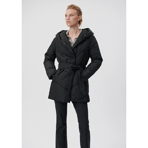 Kadın Kapüşonlu Siyah Parka 1110045-900