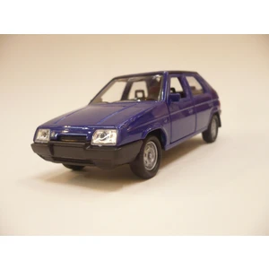 Skoda Favorit Mavi Renk Metal Model Çek Bırak Araba