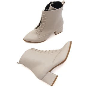 Katerina Bej (5cm) Kalın Topuklu (5cm) Sivri Burun Bağcıklı Günlük Kadın Bot