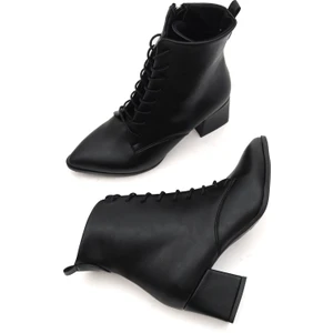 Katerina Siyah (5cm) Kalın Topuklu (5cm) Sivri Burun Bağcıklı Günlük Kadın Bot