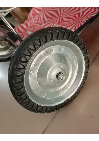 1 Adet 18CM Metal Gövde Pazar Arabası Tekerleği Süper Sağlam Araba Tekeri Çelik Gövde Özel TekerlekBilyalı değildir. modelleri