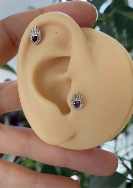 Cerrahi Çelik Kalpli Tragus Helix Kıkırdak Conch Lobe Uyumlu Piercing Küpe Klp