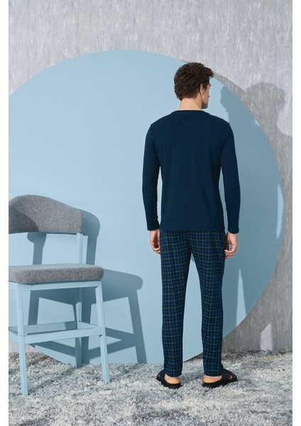 9416 Erkek Baskılı Pijama Takım fırsatları