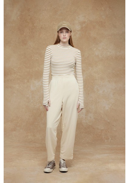Parmak Geçirmeli Çizgili Body Camel