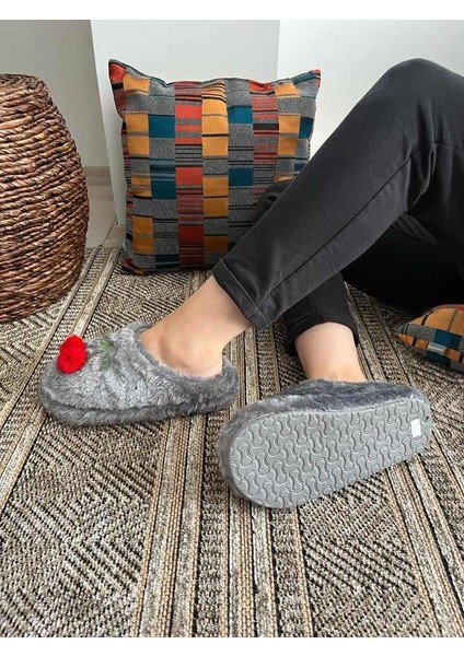 Bayan Sessiz Taban Kirazlı Peluş Ev Terliği fiyatları