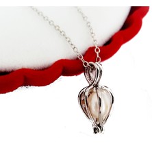 Tekinhediyelik Inci Kolye Kadife Istiridye Kutusunda