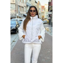 Keyifli Moda Kadın Beyaz Dik Yaka Kolları Triko Cepleri Fermuarlı Şişme Mont