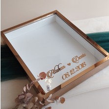 Verda Çerçeve Bronz Pleksi Kaplı 40X50 cm Fotoğraf Bölümsüz Isimli Ledli Gül Saklama Kutusu! Anı Çerçevesi!