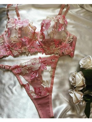 Madame Blume Lingerie Candy Pink Balenli Bralet Takımı Candypink