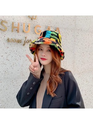 Trenderrs Kadın Renkli Peluş Bucket Şapka