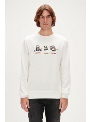 Bad Bear Play Hard Crewneck Erkek Beyaz Sweatshirt 23.02.12.018-C04