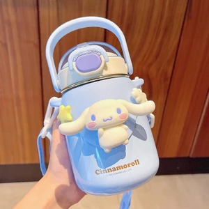 Shun Shop Kızlar Için Ayarlanabilir Kayış Kabı, Büyük Kapasiteli ve Sevimli Termos Kabına Sahip Yüksek Görünümlü Sanrio Ortak Markalı Su Bardağı (Yurt Dışından)