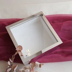 Verda Çerçeve Gümüş Pleksi Kaplı 25X25 cm Fotoğraf Bölümsüz Isimsiz Ledli Gül Saklama Kutusu! Anı Çerçevesi!
