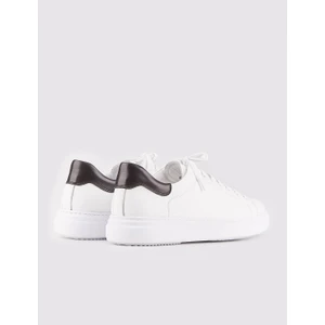 Hakiki Deri Beyaz Bağcıklı Erkek Spor Ayakkabı