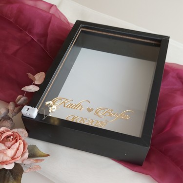 Verda Çerçeve Siyah 25X35 cm Fotoğraf Bölümsüz Isimli Ledli Fiyatı