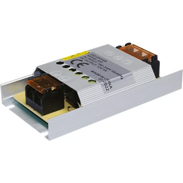 Hero Led Hero 5 Amper Ultra Slim Şerit LED Trafosu 12 Volt Adaptör Özelliği ile Kompakt