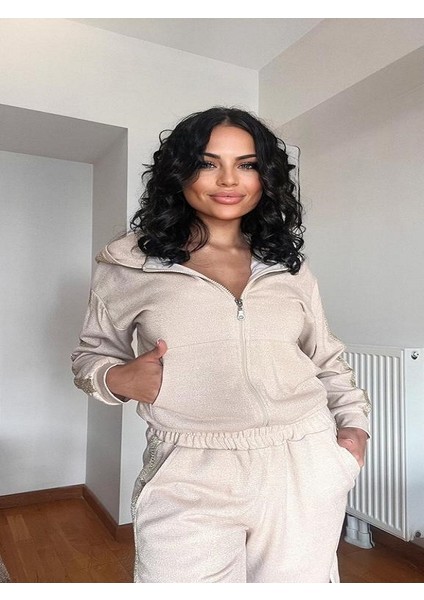 Kapüşonlu Simli Şerit Detaylı Eşofman Takımı