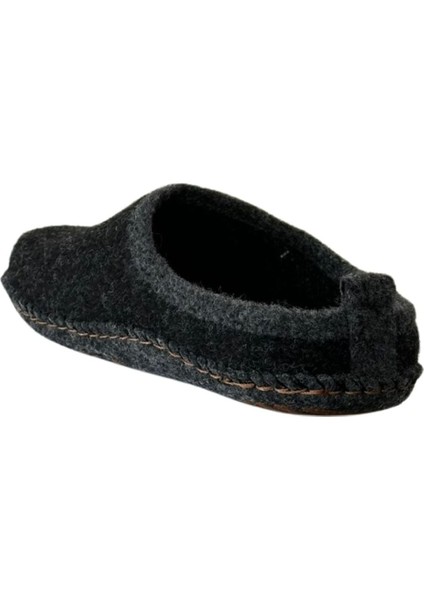 15491 Siyah Sessiz Taban Ev İçi Terlik modelleri