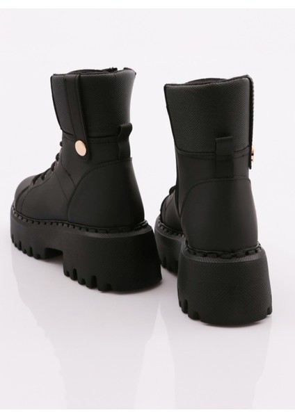 BTUK01 Kadin Kalin Taban Bağcikli Bot modelleri