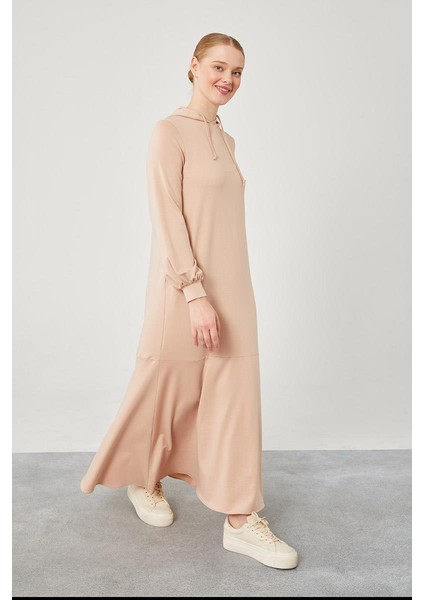 Bej Kapuşonlu Gizli Cep Detaylı Elbise fırsatları