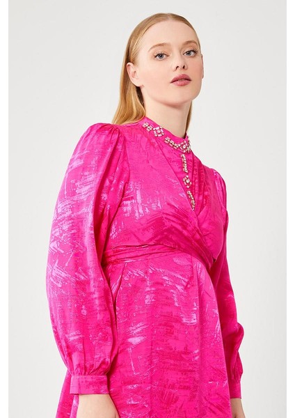 Fuşya Yaka Işlemeli Jakarlı Kumaş Pantolon Takım fiyatları