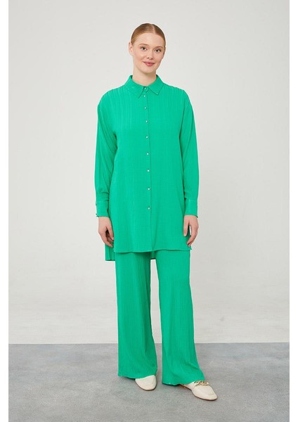 Yeşil Taşlı Düğme Detaylı Gömlek Takım