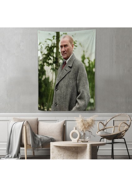 Mustafa Kemal Atatürk Paltolu Fotoğrafı Duvar Örtüsü - HALISI-6199