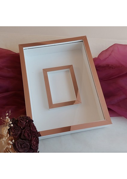 Beyaz 30X40 cm Fotoğraf Bölümlü Yarı Rose Kaplamalı Ledsiz Isimsiz Gül Kutusu! Anı Çerçevesi