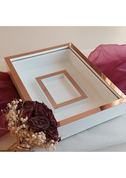 Beyaz 30X40 cm Fotoğraf Bölümlü Yarı Rose Kaplamalı Ledsiz Isimsiz Gül Kutusu! Anı Çerçevesi modelleri