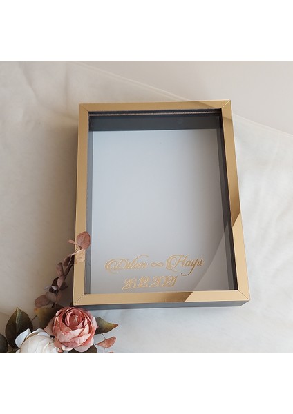 Siyah 30X40 cm Fotoğraf Bölümsüz Yarı Gold Isimli Ledsiz Gül Saklama Kutusu fırsatları